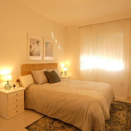 Top Floor Apartment Close To Beach ตอร์เร เด เบนากาลบอน ภายนอก รูปภาพ